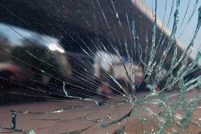 Windshield replacement and installation